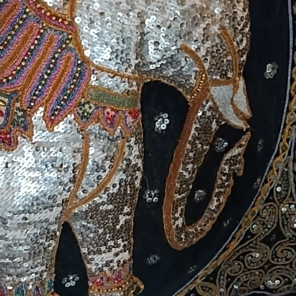 2 HANDCRAFTED OF THAI ELEPHANTS. SIZE 54 BY 33 INCHES. 3D. ACCEPT…